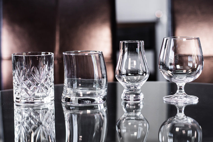 How To Choose The Right Glass For Gin
