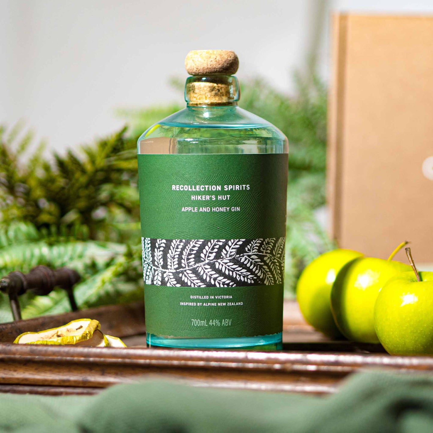 Recollection Spirits Hiker's Hut Apple & Honey Gin  (700ml)