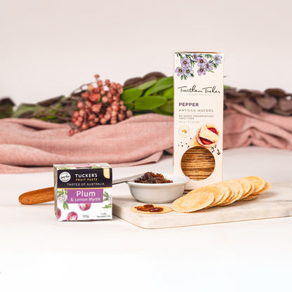Mother's Day Pure Folie Gin Gift Box + Stemless Glasses