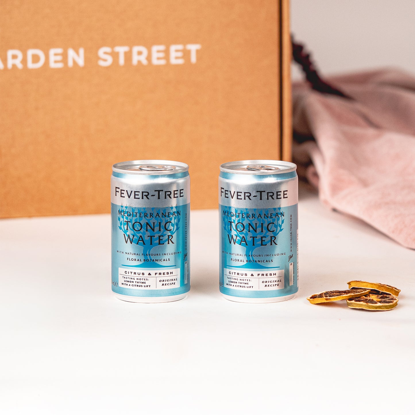 Mother's Day Pure Folie Gin Gift Box + Stemless Glasses