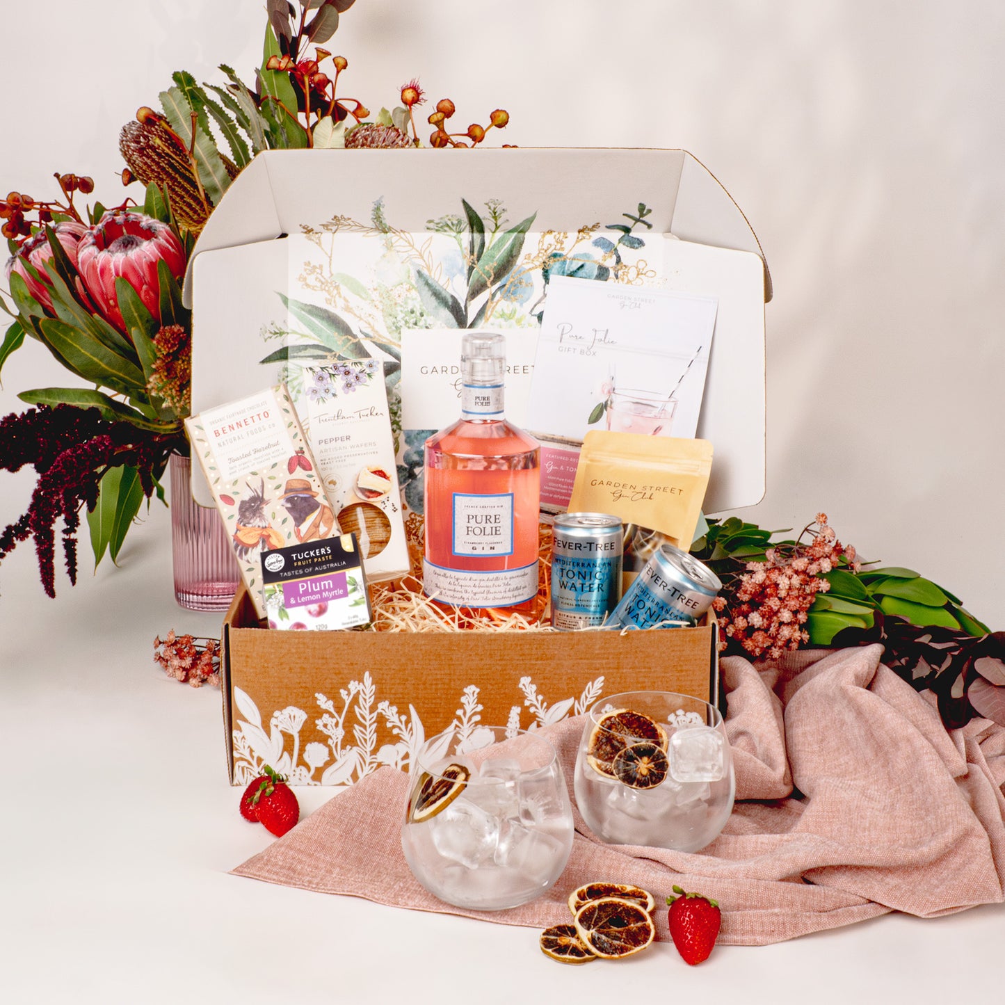 Mother's Day Pure Folie Gin Gift Box + Stemless Glasses