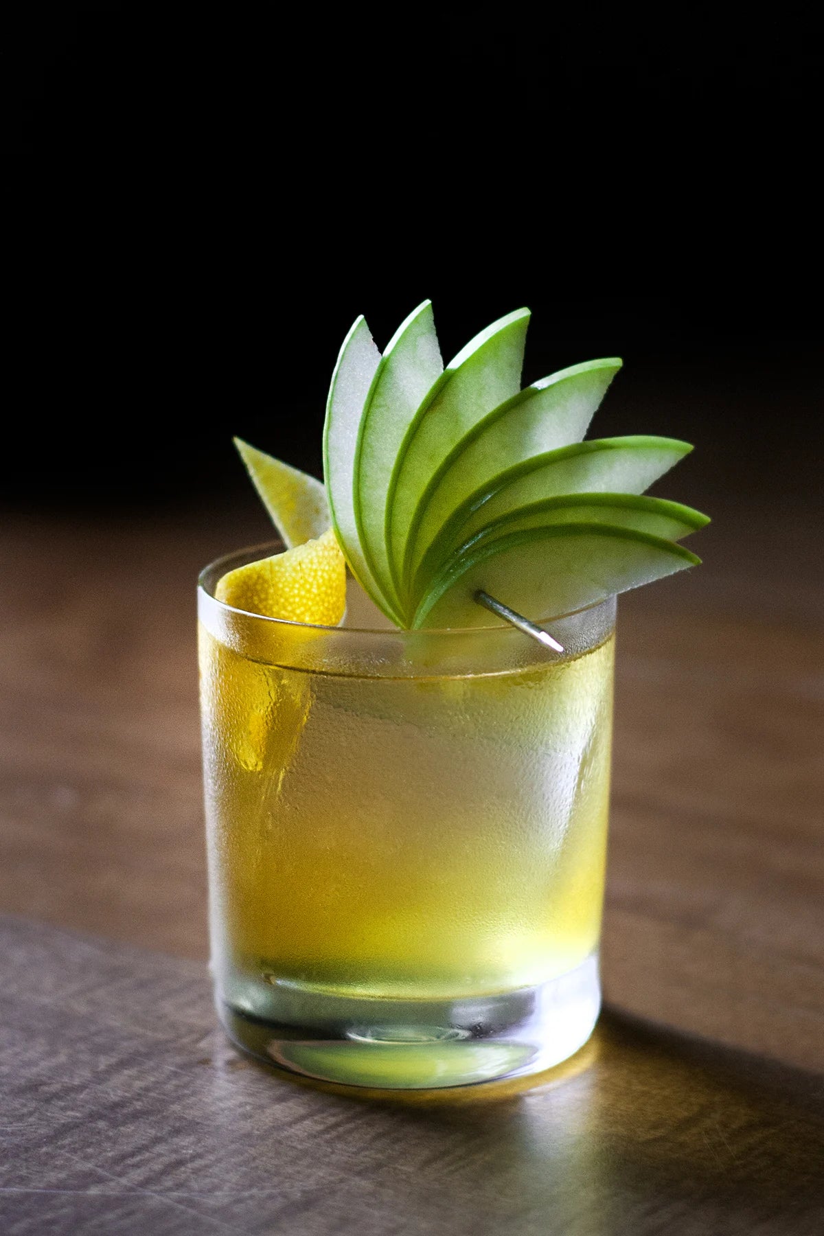 Dehydrated Green Apple Garnish (50g)